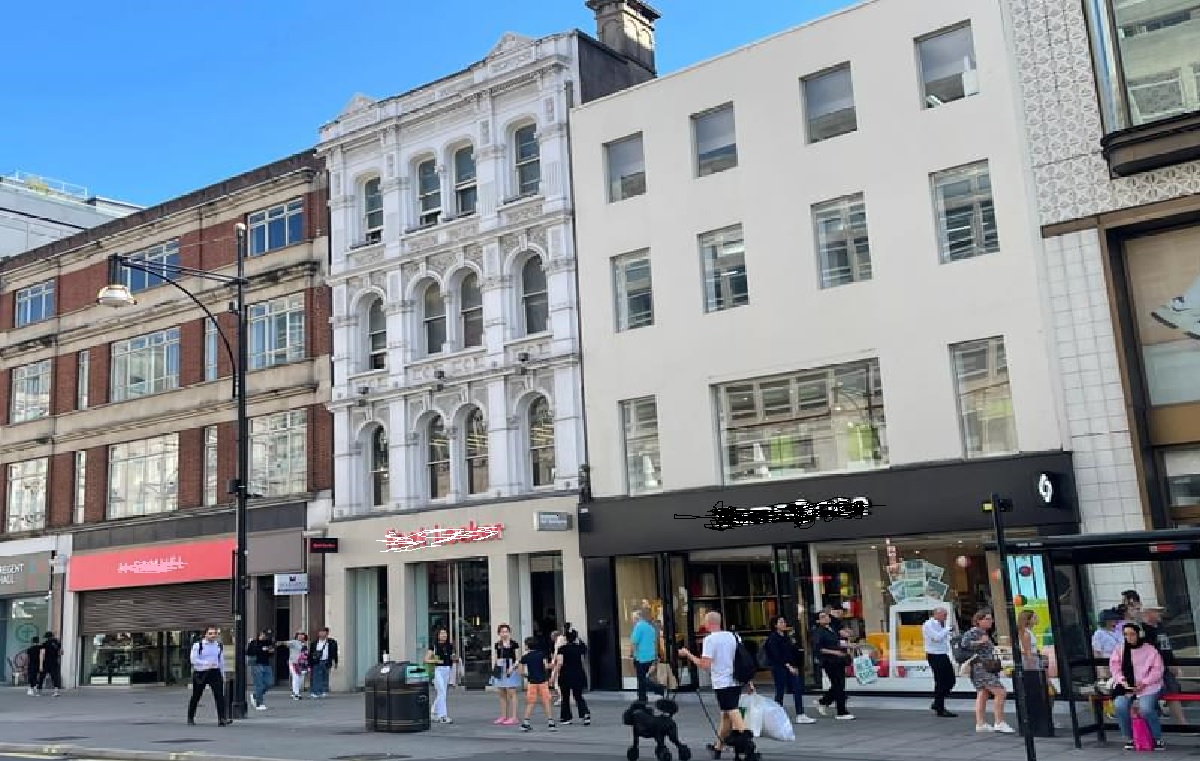 London, Oxford Circus, New Yihao Limited, Singapore, Cryptocurrencies