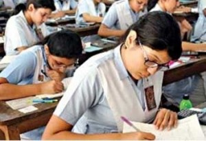 হরতালের কারণে বারবার à¦à¦‡à¦šà¦à¦¸à¦¸à¦¿ পরীকà§à¦·à¦¾à¦° সময়-সূচির পরিবরà§à¦¤à¦¨ করা হয়েছে। à¦à¦¤à§‡ শিকà§à¦·à¦¾à¦°à§à¦¥à§€à¦¦à§‡à¦° পরীকà§à¦·à¦¾